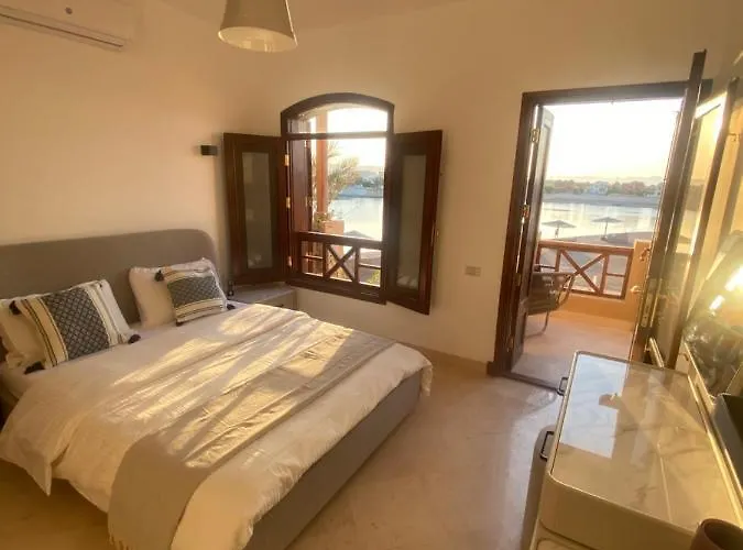 Sabina 2br Penthouse *